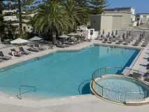 LuxuryBeachResort-Aerial_02