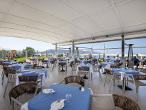BeachRestaurant1